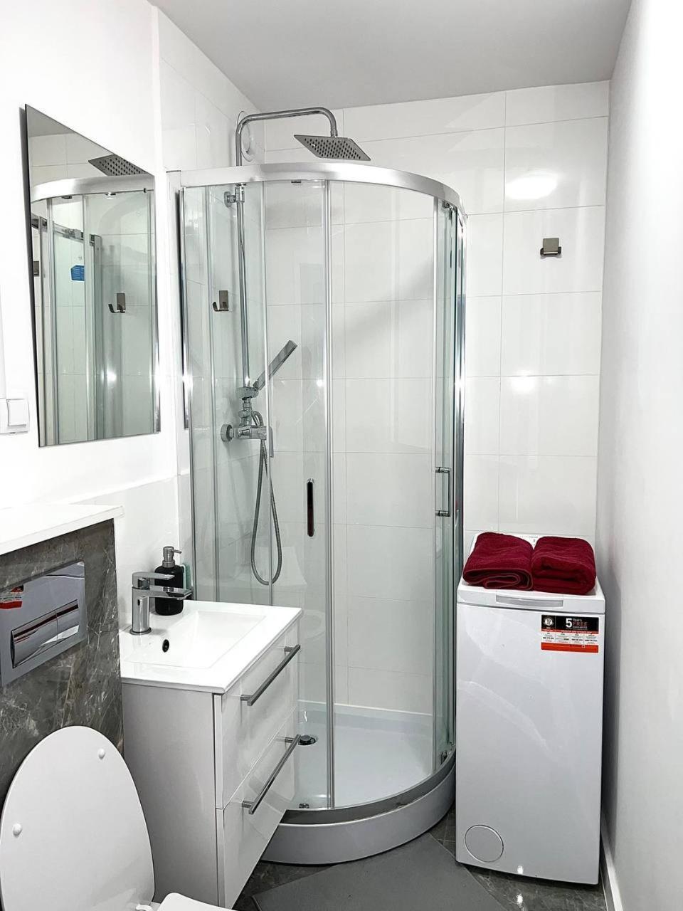 Quiet Apartment Near The Park, Metro, Centre, Wi-Fi - By Hik Apartments Warsaw Exterior photo